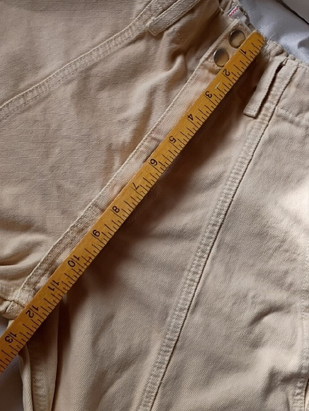 BDG  Women's Cream Urban Outfitters Y2k Cargo Pants Unisex Size 27 - Picture 7 of 13